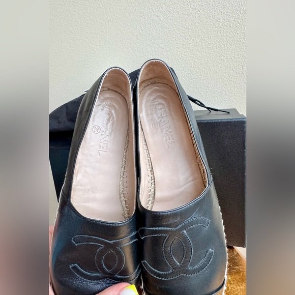 CHANEL Black Lambskin Leather Espadrilles, Size 9-9.5 (Chanel size 40) - Picture 12 of 16